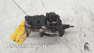 Gebruikte Hogedrukpomp Opel Vivaro 2.0 CDTI 122 Prijs € 121,00 Inclusief btw aangeboden door Pijffers B.V. Raalte