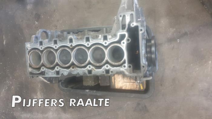 Gebruikte Motor Onderblok BMW 6 serie (E63) 630i 24V Prijs € 500,00 Margeregeling aangeboden door Pijffers B.V. Raalte