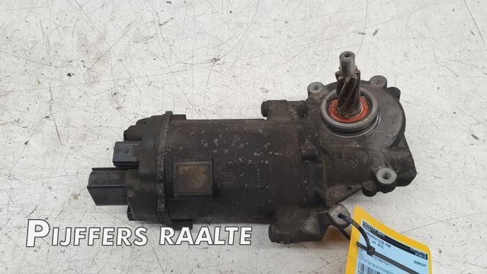 Gebruikte Pomp Servo Volkswagen Golf VII (AUA) 2.0 GTD 16V Prijs € 150,00 Margeregeling aangeboden door Pijffers B.V. Raalte