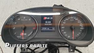 Gebruikte Tellerklok Audi RS 3 Sportback (8VA/8VF) 2.5 TFSI 20V Quattro Prijs € 299,00 Margeregeling aangeboden door Pijffers B.V. Raalte