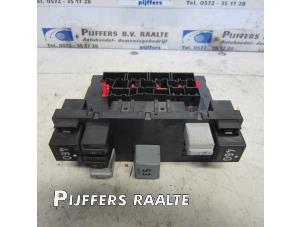 Gebruikte Computer boord Volkswagen Caddy III (2KA,2KH,2CA,2CH) 1.9 TDI Prijs € 50,00 Margeregeling aangeboden door Pijffers B.V. Raalte