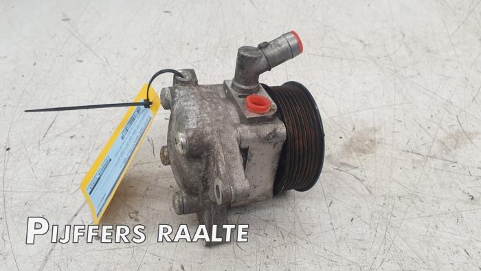 Gebruikte Pomp Servo Iveco New Daily VI 33S16, 35C16, 35S16 Prijs op aanvraag aangeboden door Pijffers B.V. Raalte
