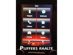 Gebruikte Display Multi Media regelunit Renault Megane IV Estate (RFBK) 1.5 Energy dCi 110 Prijs € 350,00 Margeregeling aangeboden door Pijffers B.V. Raalte