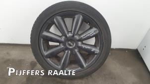 Gebruikte Velg + Band Mini Countryman (R60) 1.6 16V Cooper S Prijs € 200,00 Margeregeling aangeboden door Pijffers B.V. Raalte