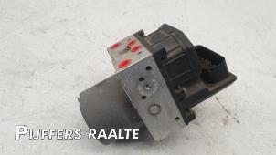 Gebruikte ABS Pomp Jaguar X-type 2.5 V6 24V Prijs € 75,00 Margeregeling aangeboden door Pijffers B.V. Raalte