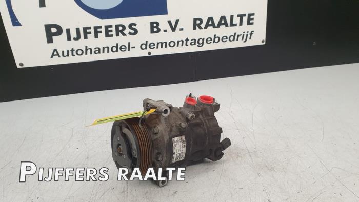 Gebruikte Aircopomp Volkswagen Golf VII (AUA) 2.0 GTI 16V Performance Package Prijs € 50,00 Margeregeling aangeboden door Pijffers B.V. Raalte