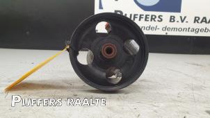 Gebruikte Stuurpomp Opel Vivaro 1.9 DTI 16V Prijs € 42,35 Inclusief btw aangeboden door Pijffers B.V. Raalte