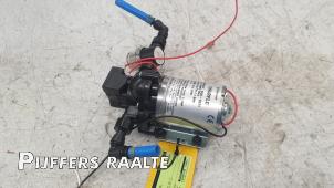 Gebruikte Waterpomp Ford Transit 2.0 TDCi 16V Eco Blue 170 Prijs € 60,50 Inclusief btw aangeboden door Pijffers B.V. Raalte