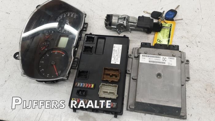 Gebruikte Computer Motormanagement Ford Transit 2.2 TDCi 16V Prijs € 482,79 Inclusief btw aangeboden door Pijffers B.V. Raalte