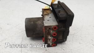 Gebruikte ABS Pomp Ford Transit 2.2 TDCi 16V Prijs € 48,40 Inclusief btw aangeboden door Pijffers B.V. Raalte