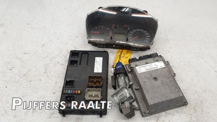 Gebruikte Computer Motormanagement Ford Transit 2.4 TDCi 16V Prijs € 399,00 Margeregeling aangeboden door Pijffers B.V. Raalte