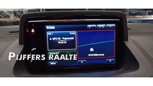 Gebruikte Display Multi Media regelunit Renault Megane III Grandtour (KZ) 1.2 16V TCE 130 Prijs € 350,00 Margeregeling aangeboden door Pijffers B.V. Raalte