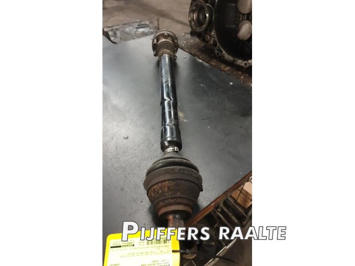 Gebruikte Steekas rechts-voor Volkswagen Golf VI (5K1) 2.0 GTI 16V Prijs € 50,00 Margeregeling aangeboden door Pijffers B.V. Raalte