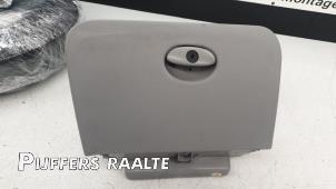 Gebruikte Dashboardkastje Citroen C3 (FC/FL/FT) 1.1 Prijs € 50,00 Margeregeling aangeboden door Pijffers B.V. Raalte