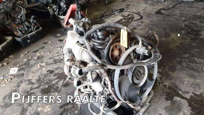Gebruikte Motor Volkswagen Crafter 2.5 TDI 30/35/50 Prijs € 2.722,50 Inclusief btw aangeboden door Pijffers B.V. Raalte
