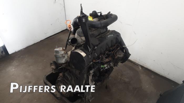Gebruikte Motor Volkswagen Transporter/Caravelle T4 2.5 TDI Prijs € 1.512,50 Inclusief btw aangeboden door Pijffers B.V. Raalte