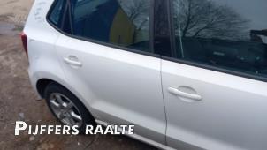 Gebruikte Portier 4Deurs rechts-achter Volkswagen Polo V (6R) 1.2 12V BlueMotion Technology Prijs € 423,50 Inclusief btw aangeboden door Pijffers B.V. Raalte