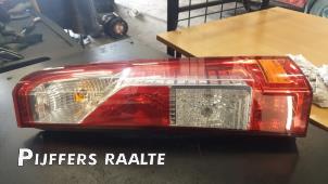 Gebruikte Achterlicht rechts Renault Master IV (MA/MB/MC/MD/MH/MF/MG/MH) 2.3 dCi 135 16V FWD Prijs € 84,70 Inclusief btw aangeboden door Pijffers B.V. Raalte