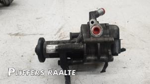 Gebruikte Servopomp BMW 5 serie (F10) 535d xDrive 24V Prijs € 242,00 Inclusief btw aangeboden door Pijffers B.V. Raalte