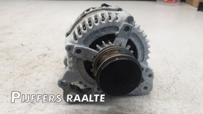 Gebruikte Dynamo Volkswagen Touran (1T3) 2.0 TDI 16V 140 Prijs € 42,35 Inclusief btw aangeboden door Pijffers B.V. Raalte