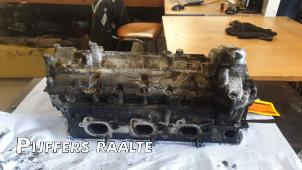 Gebruikte Cilinderkop Mercedes E (W212) E-350 CDI V6 24V BlueEfficiency Prijs € 300,00 Margeregeling aangeboden door Pijffers B.V. Raalte