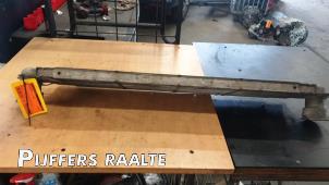 Gebruikte Intercooler Volkswagen Multivan T5 (7E/7HC/7HF/7HM) 2.5 TDi Prijs € 90,75 Inclusief btw aangeboden door Pijffers B.V. Raalte