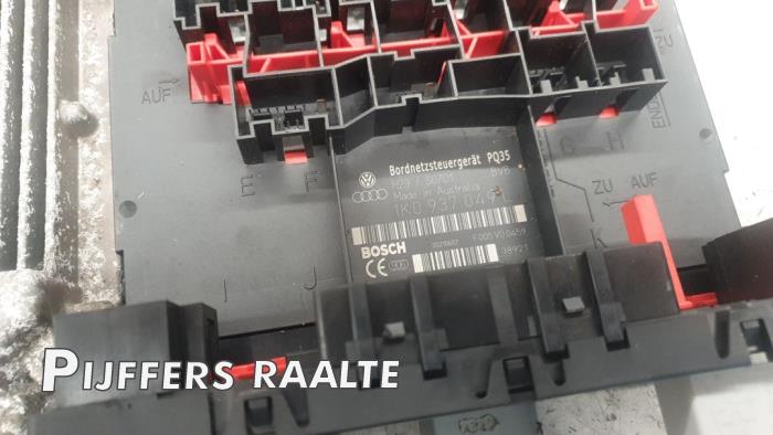 Computer Motormanagement van een Volkswagen Caddy III (2KA,2KH,2CA,2CH) 2.0 SDI 2004