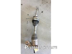 Gebruikte Cardanas rechts-voor (VWA) Isuzu D-Max (TFR/TFS) 2.5 D Twin Turbo 4x4 Prijs € 181,50 Inclusief btw aangeboden door Pijffers B.V. Raalte