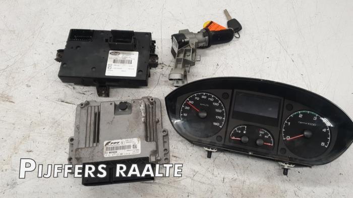Gebruikte Computer Motormanagement Iveco New Daily V 29L13V, 35C13V, 35S13V, 40C13V, 40S13V Prijs € 724,79 Inclusief btw aangeboden door Pijffers B.V. Raalte