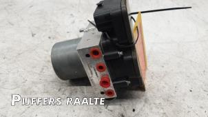 Gebruikte ABS Pomp Renault Clio V (RJAB) 1.0 SCe 65 12V Prijs € 250,00 Inclusief btw aangeboden door Pijffers B.V. Raalte