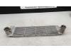 Intercooler van een Volkswagen Transporter T5 2.0 TDI DRF 2012