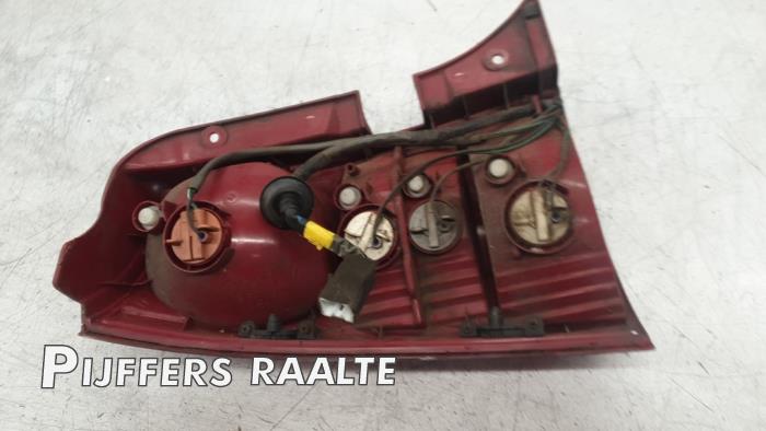 Achterlicht rechts van een Kia Picanto (BA) 1.0 12V 2006