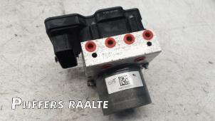 Gebruikte ABS Pomp Mercedes Sprinter 3,5t (907.6/910.6) 315 CDI 2.0 D RWD Prijs € 242,00 Inclusief btw aangeboden door Pijffers B.V. Raalte