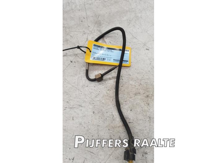 Gebruikte Uitlaat temperatuursensor Mercedes Sprinter 3,5t (907.6/910.6) 315 CDI 2.0 D RWD Prijs € 30,25 Inclusief btw aangeboden door Pijffers B.V. Raalte