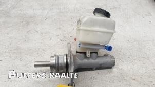 Gebruikte Hoofdremcilinder Mercedes Sprinter 3,5t (907.6/910.6) 315 CDI 2.0 D RWD Prijs € 48,40 Inclusief btw aangeboden door Pijffers B.V. Raalte