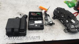 Gebruikte Kontaktslot + computer Ford Fiesta 7 1.1 Ti-VCT 12V 85 Prijs € 363,00 Inclusief btw aangeboden door Pijffers B.V. Raalte