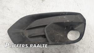 Gebruikte Afdekplaat mistlamp links Iveco New Daily VI 35/40/50/60/65/70C16; 35/42S16 Prijs € 36,30 Inclusief btw aangeboden door Pijffers B.V. Raalte