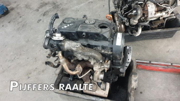 Gebruikte Motor Volkswagen Transporter T5 1.9 TDi Prijs € 605,00 Inclusief btw aangeboden door Pijffers B.V. Raalte