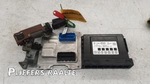 Gebruikte Kontaktslot + computer Opel Karl 1.0 12V Prijs € 200,00 Margeregeling aangeboden door Pijffers B.V. Raalte