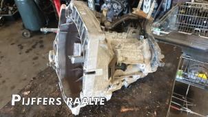 Gebruikte Versnellingsbak Fiat Doblo Cargo (263) 1.3 D Multijet Prijs € 484,00 Inclusief btw aangeboden door Pijffers B.V. Raalte