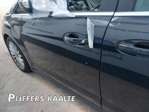 Gebruikte Deur 4Deurs links-voor Ford Grand C-Max (DXA) 1.0 Ti-VCT EcoBoost 12V 125 Prijs € 242,00 Inclusief btw aangeboden door Pijffers B.V. Raalte