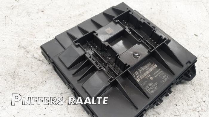 Gebruikte Computer Body Control Volkswagen Polo V (6R) 1.4 16V Prijs € 84,70 Inclusief btw aangeboden door Pijffers B.V. Raalte