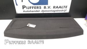 Gebruikte Hoedenplank Volkswagen Golf VI (5K1) 1.2 TSI BlueMotion Prijs € 54,45 Inclusief btw aangeboden door Pijffers B.V. Raalte
