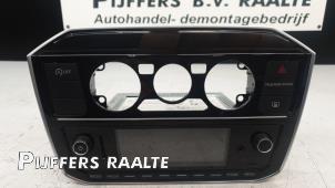 Gebruikte Radio Volkswagen Up! (121) 1.0 12V 60 Prijs € 163,35 Inclusief btw aangeboden door Pijffers B.V. Raalte
