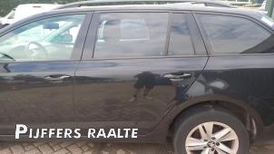 Gebruikte Deur 4Deurs links-achter Skoda Octavia Combi (5EAC) 1.4 TSI 16V Prijs € 605,00 Inclusief btw aangeboden door Pijffers B.V. Raalte