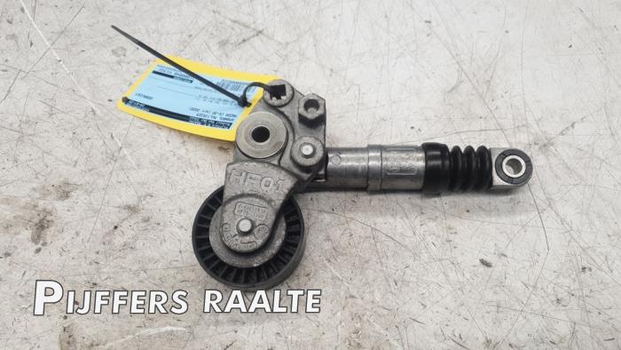 Gebruikte Spanrol Multiriem Mazda CX-30 (DM) 2.0 e-SkyActiv-X 181 M Hybrid 16V Prijs € 50,00 Margeregeling aangeboden door Pijffers B.V. Raalte