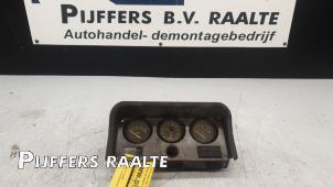Gebruikte Oliedruk Meter Porsche 944 2.5 Prijs € 50,00 Margeregeling aangeboden door Pijffers B.V. Raalte