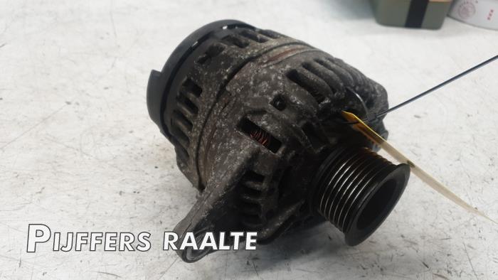 Gebruikte Dynamo Iveco New Daily IV 35C13V, C13V/P, S13V, S13V/P Prijs € 42,35 Inclusief btw aangeboden door Pijffers B.V. Raalte