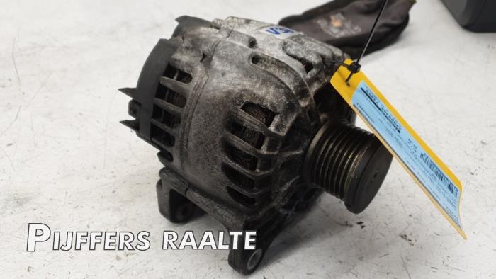 Gebruikte Dynamo Renault Trafic (1FL/2FL/3FL/4FL) 1.6 dCi 90 Prijs € 42,35 Inclusief btw aangeboden door Pijffers B.V. Raalte