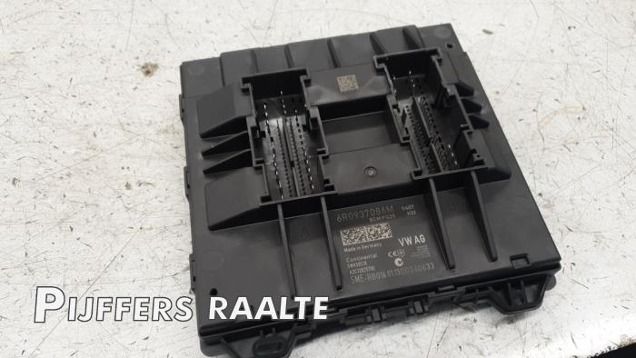 Gebruikte Module Bodycontrol Volkswagen Polo V (6R) 1.2 TSI Prijs € 181,50 Inclusief btw aangeboden door Pijffers B.V. Raalte